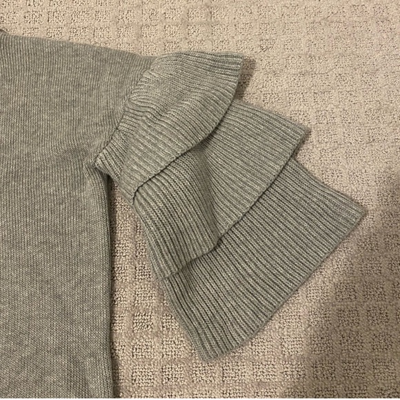 Gray Ruffle Sleeve Sweater - Picture 2 of 2